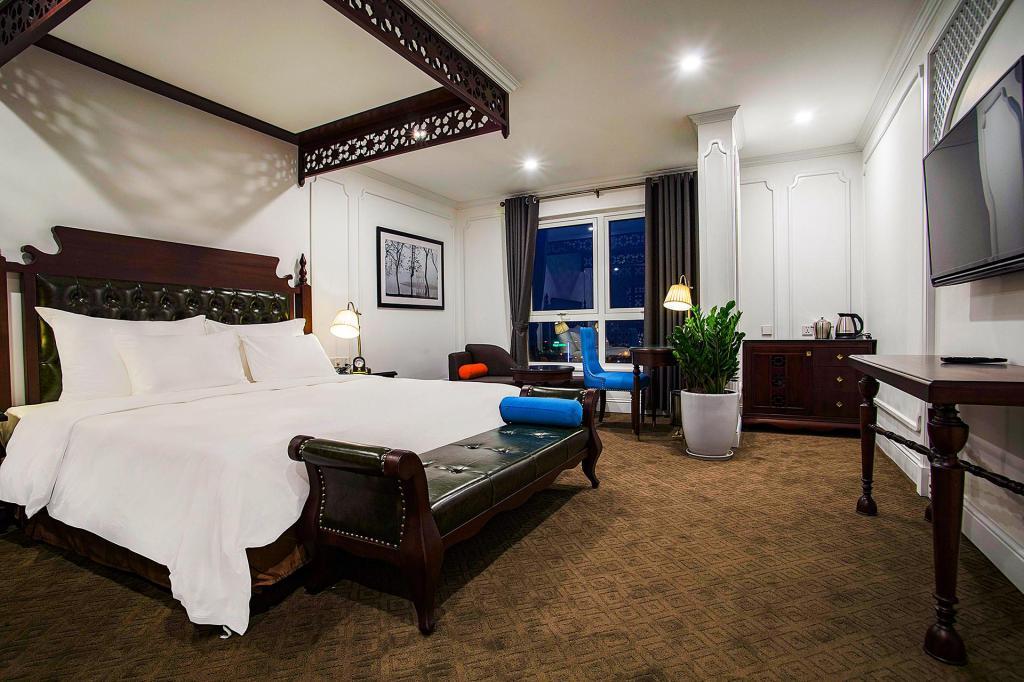 Khách sạn New Era & Hà Nội